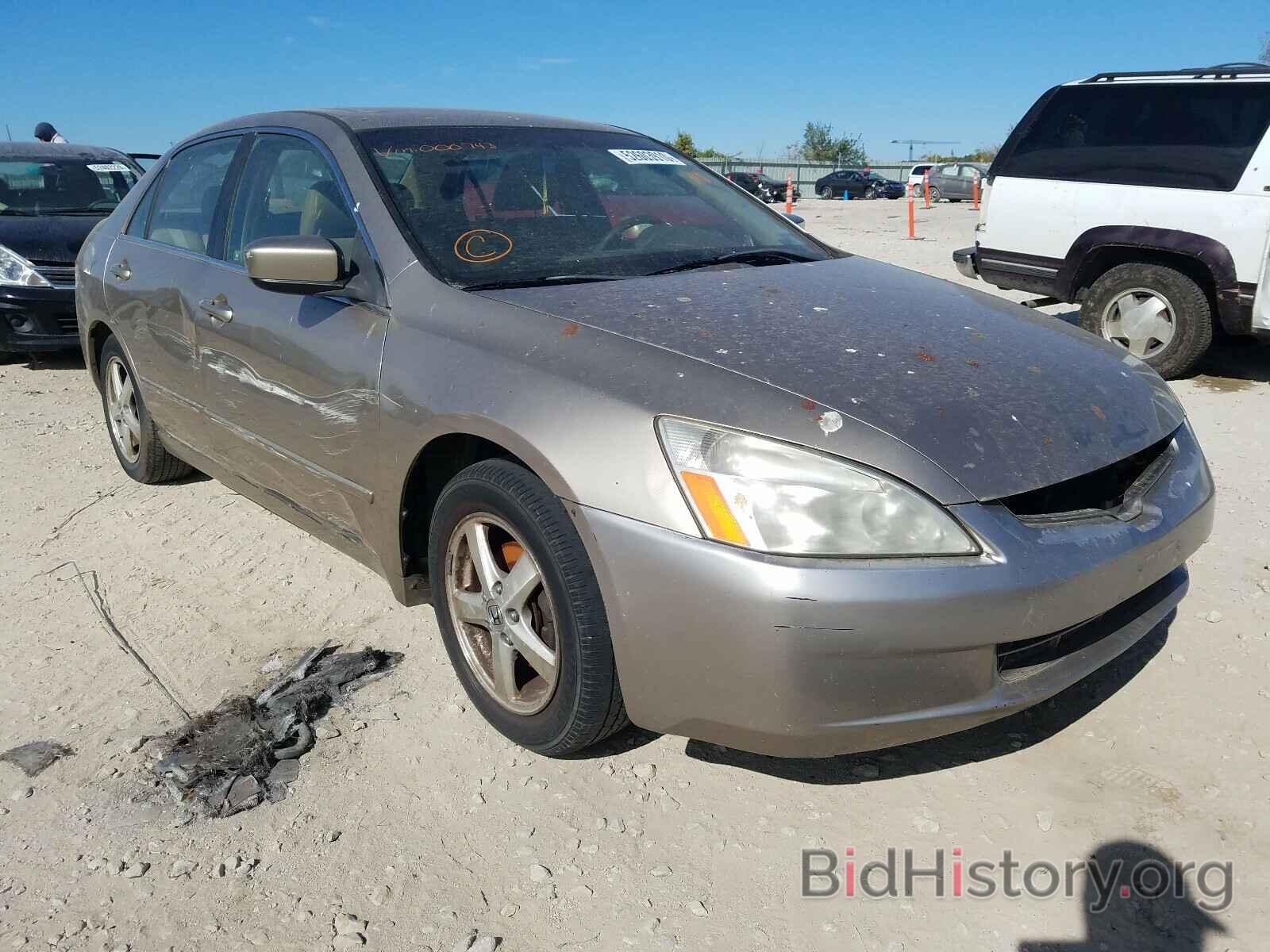 Photo JHMCM56824C000743 - HONDA ACCORD 2004