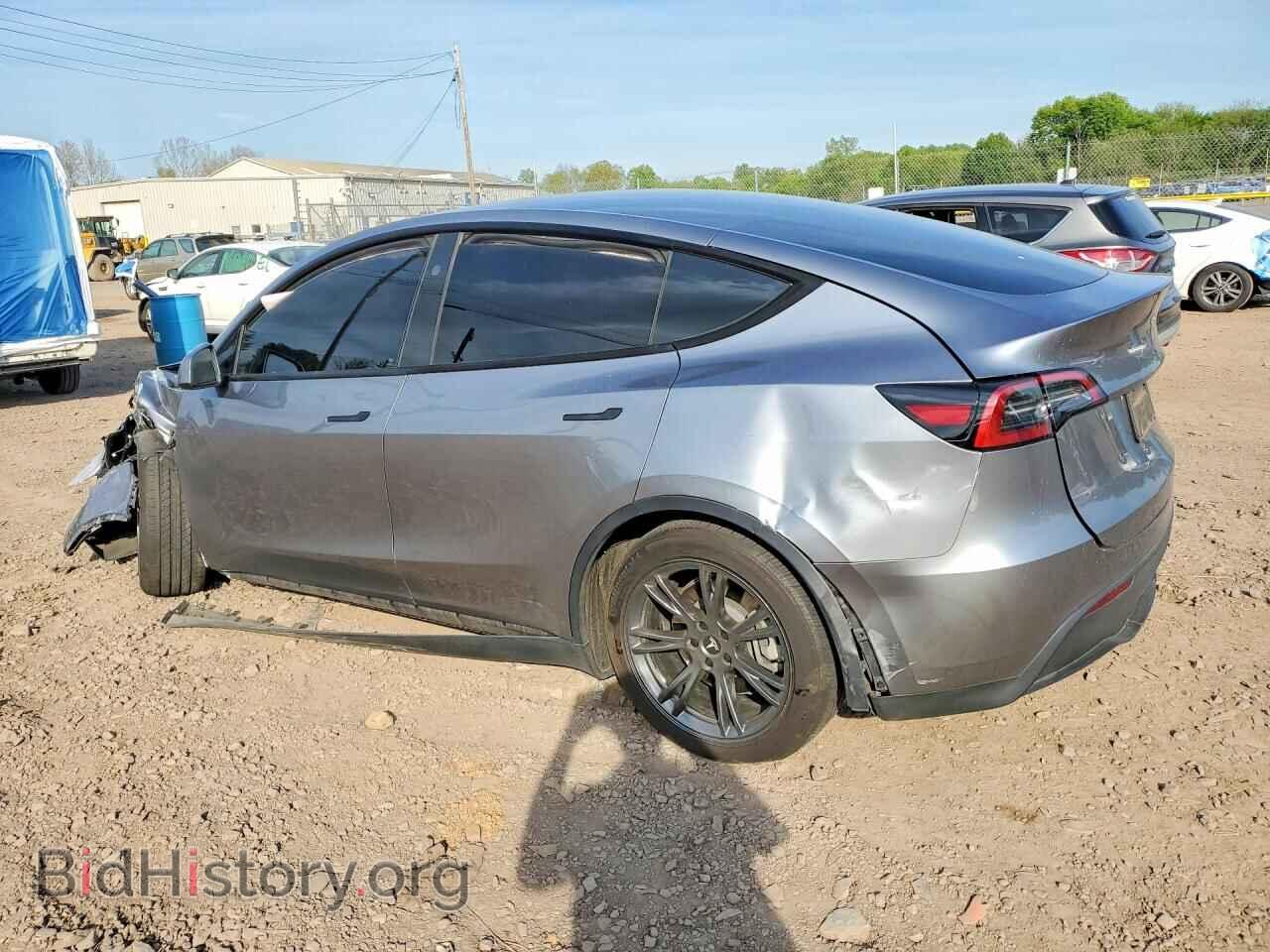 2024 TESLA MODEL Y - VIN: 7SAYGDEE1RA301014 - Photo 2