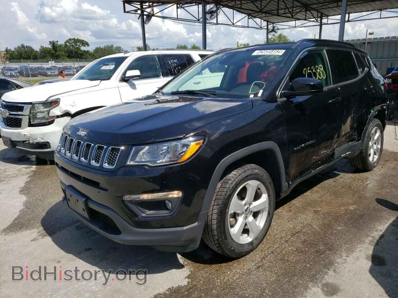 2018 JEEP COMPASS - VIN: 3C4NJDBB2JT270568 - Photo 2