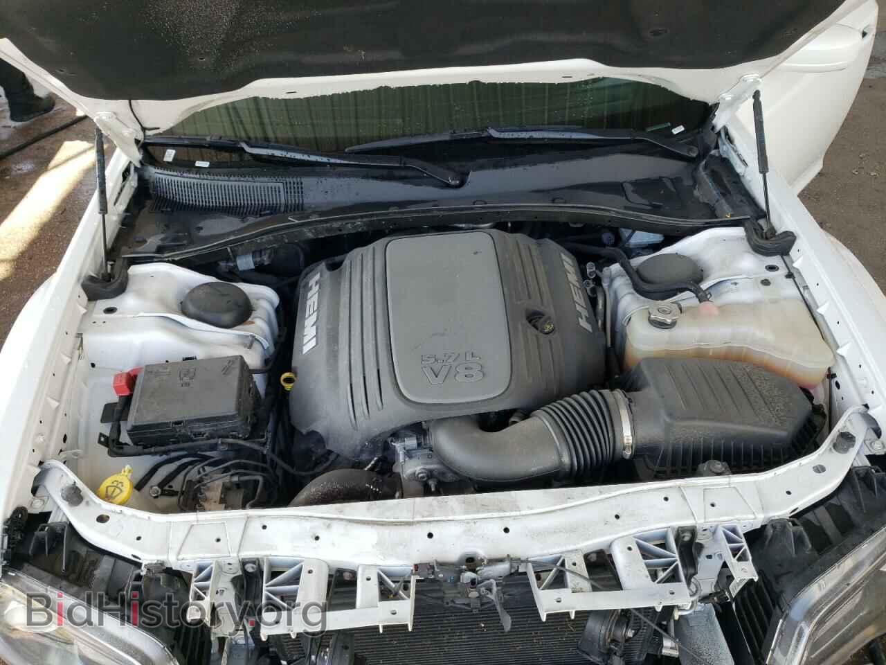 2020 CHRYSLER 300 - VIN: 2C3CCABT1LH220513 - Фото 7