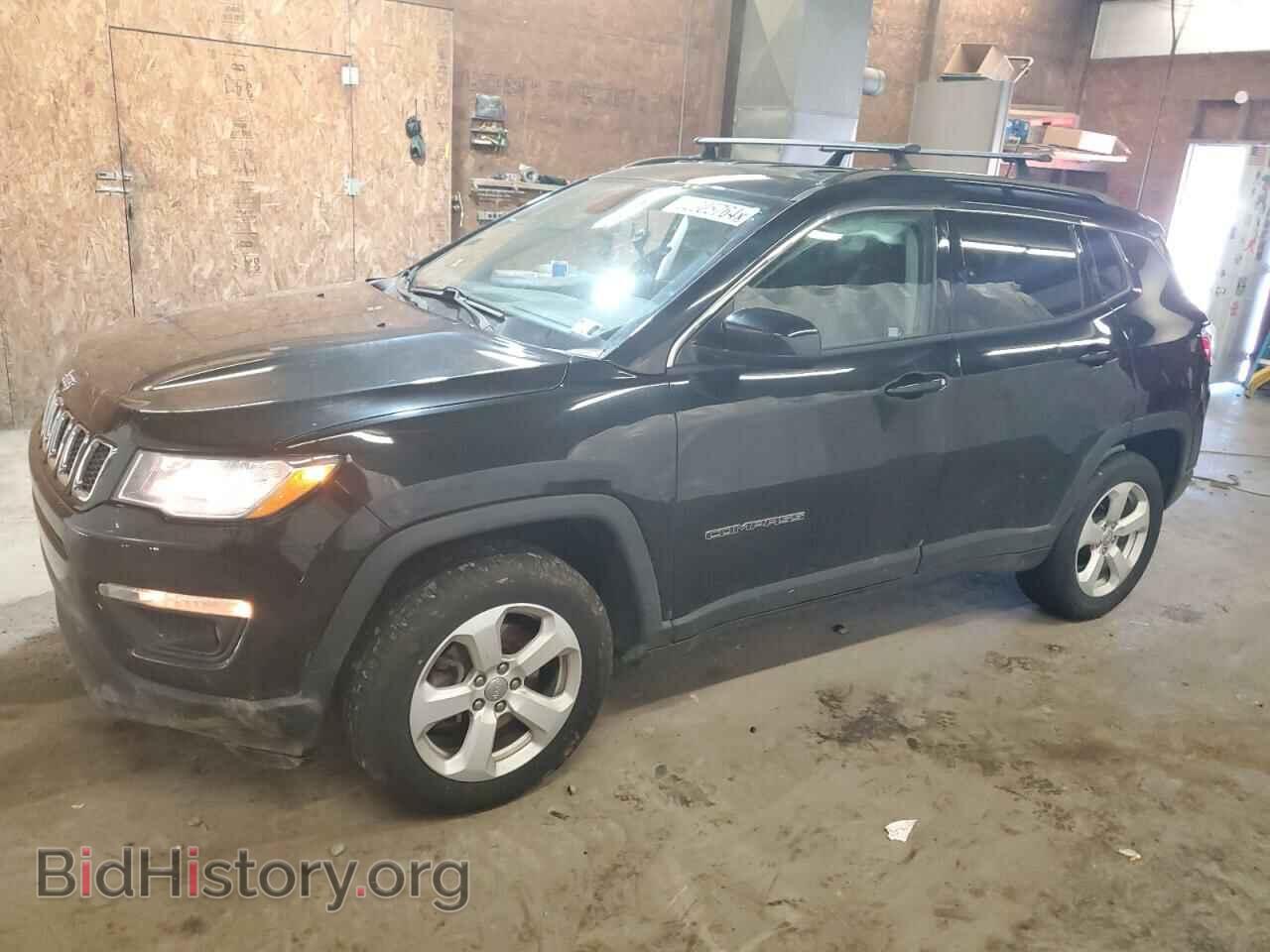 Фотография 3C4NJDBB2JT435647 - JEEP COMPASS 2018