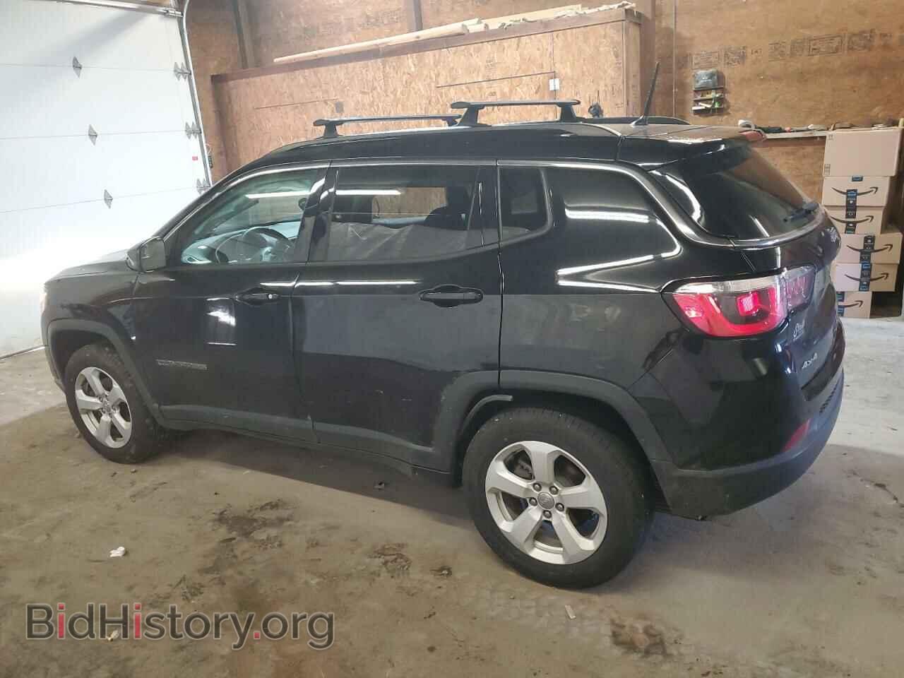 2018 JEEP COMPASS - VIN: 3C4NJDBB2JT435647 - Фото 2