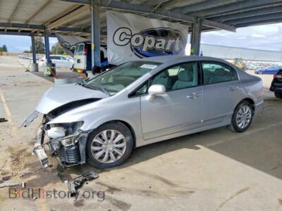 2010 Honda CIVIC LX, серебристый — VIN 2HGFA1F58AH330807, Copart