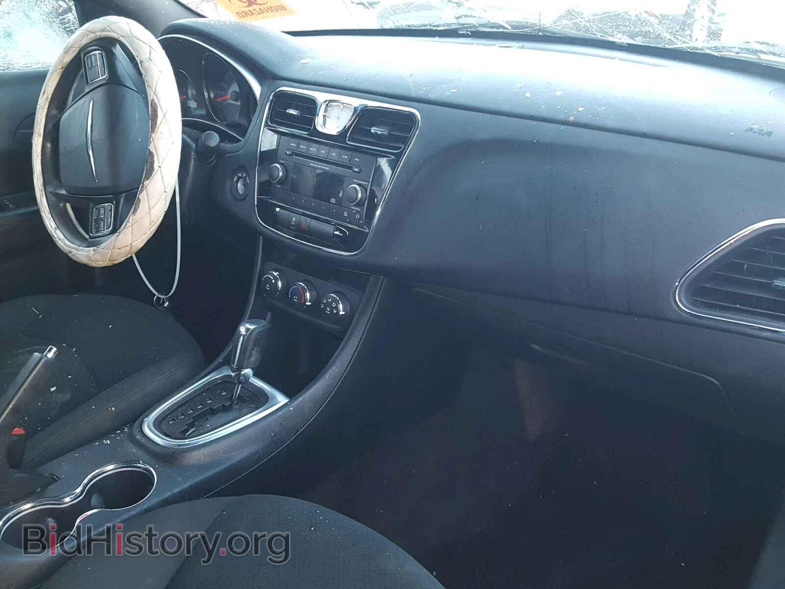 2012 CHRYSLER 200 - VIN: 1C3CCBAB9CN145548 - Фото 9