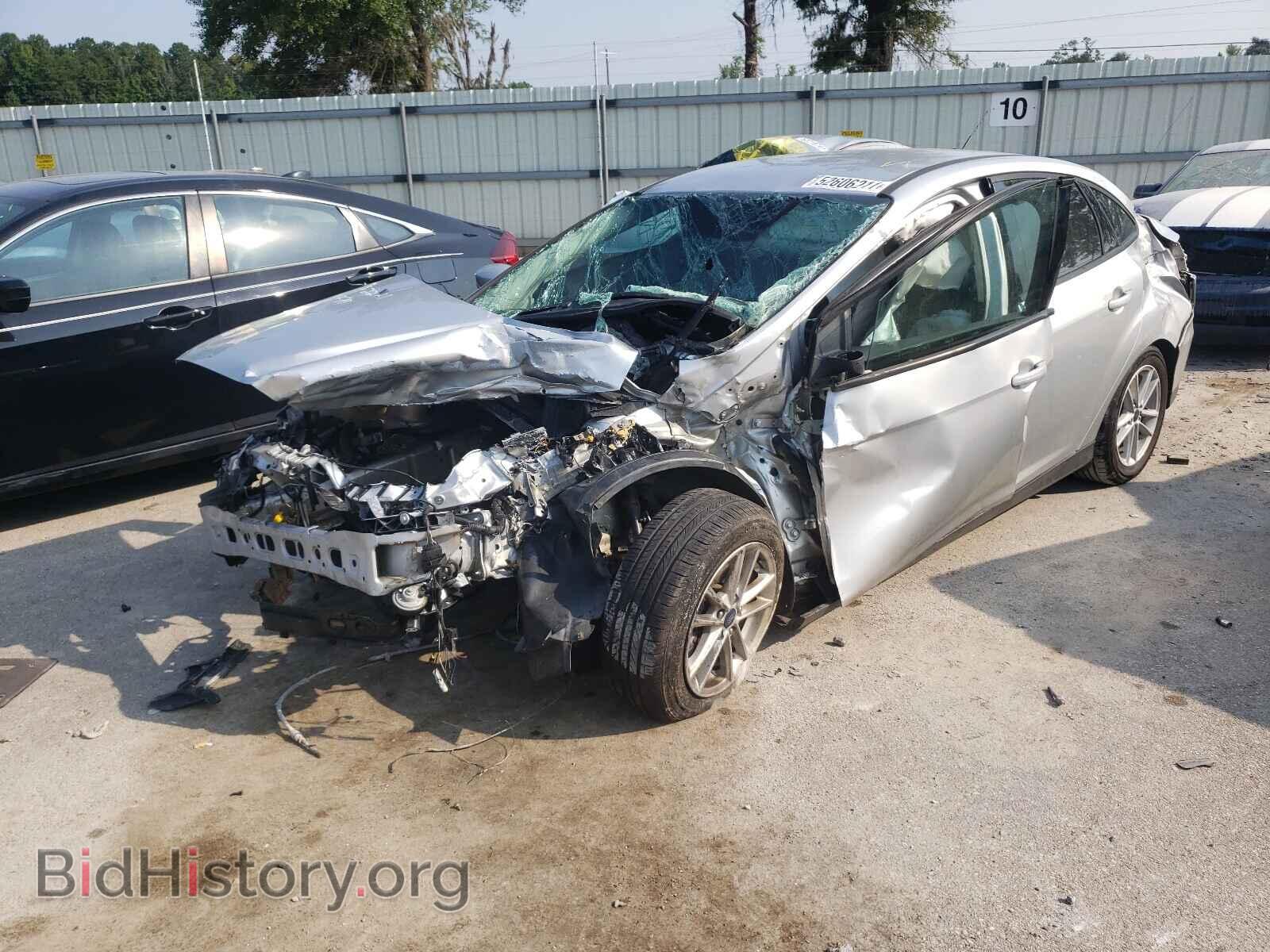 2017 FORD FOCUS - VIN: 1FADP3F25HL330918 - Фото 2