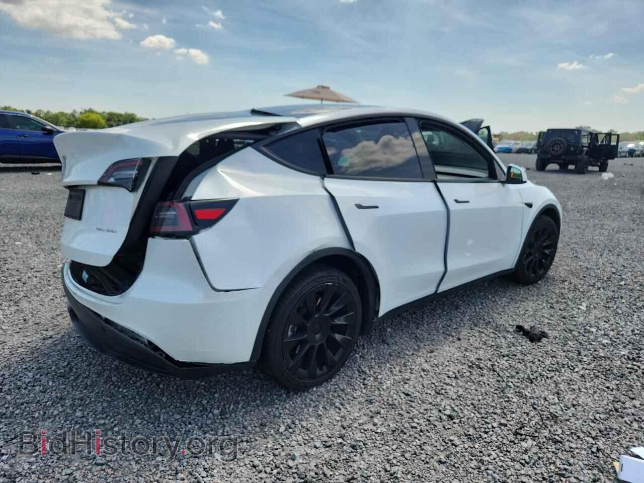 2023 TESLA MODEL Y - VIN: 7SAYGAEE4PF846252 - Photo 3