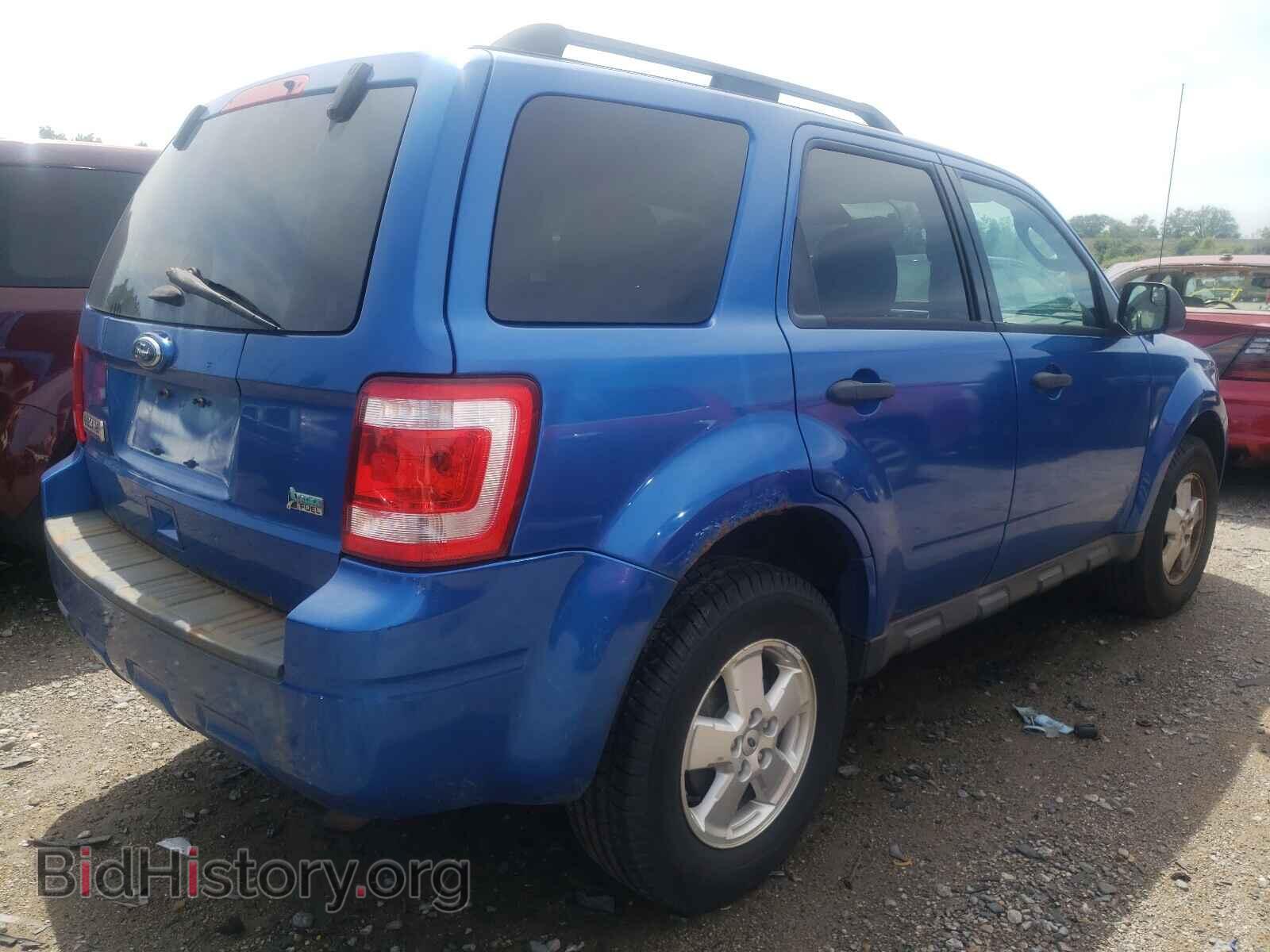 2011 FORD ESCAPE - VIN: 1FMCU0DG1BKC70950 - Photo 4