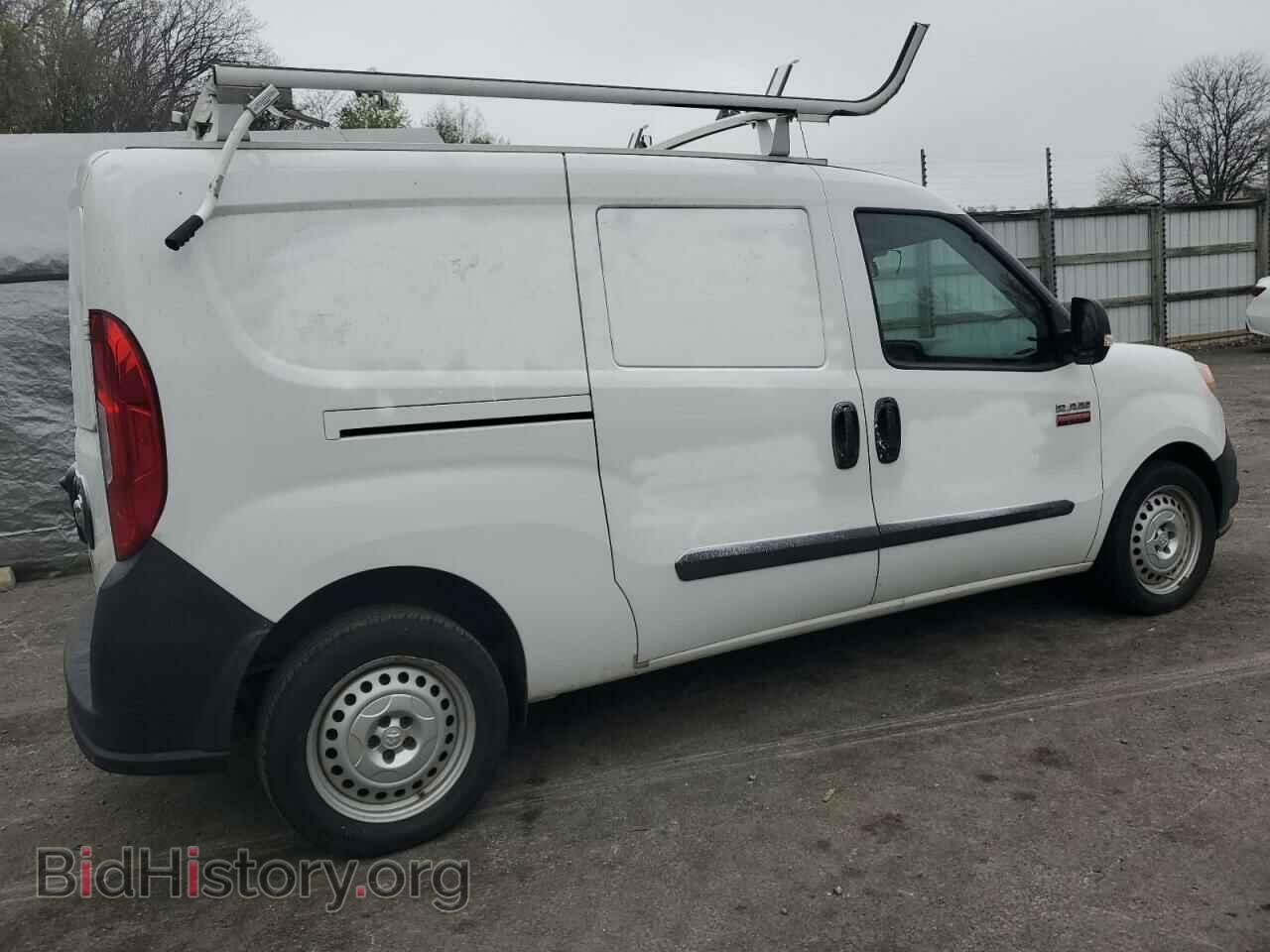 2016 RAM All Models - VIN: ZFBERFAT2G6B46419 - Фото 3