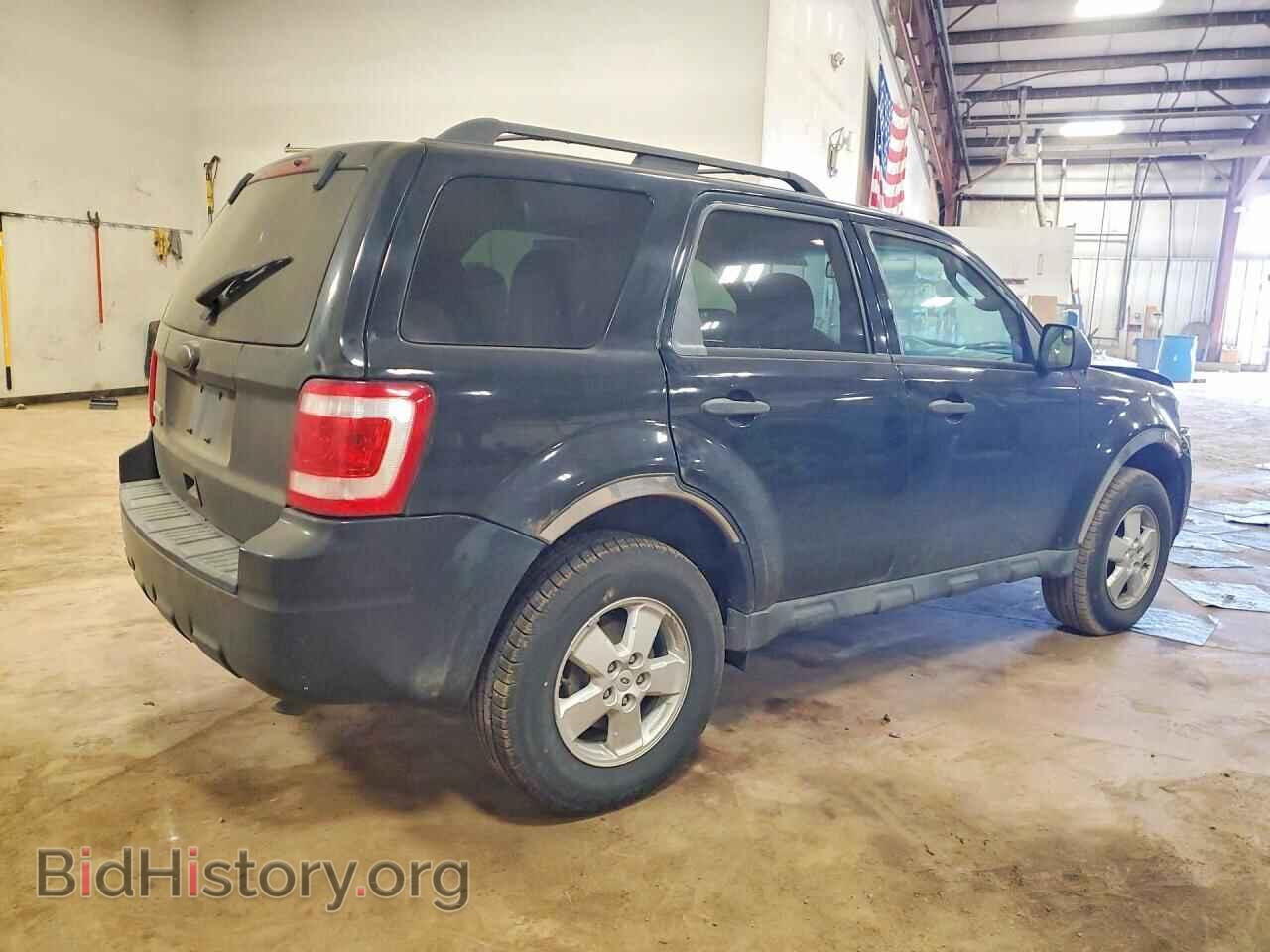 2010 FORD ESCAPE - VIN: 1FMCU0D7XAKC63025 - Фото 3