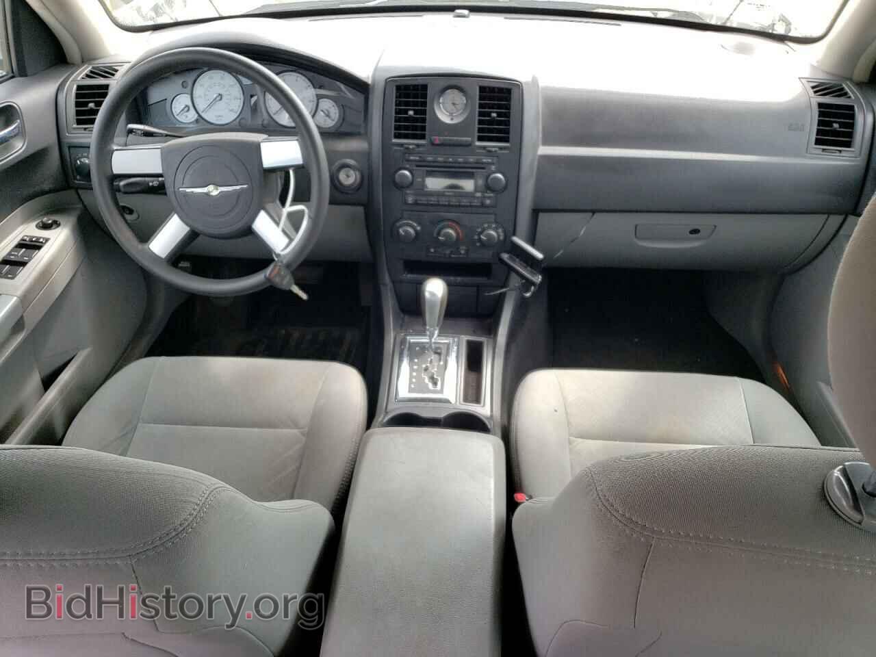2007 CHRYSLER 300 - VIN: 2C3KA43R77H849141 - Фото 8