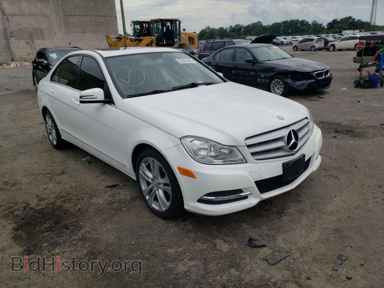 Фотография WDDGF8AB9DR243695 - MERCEDES-BENZ C-CLASS 2013