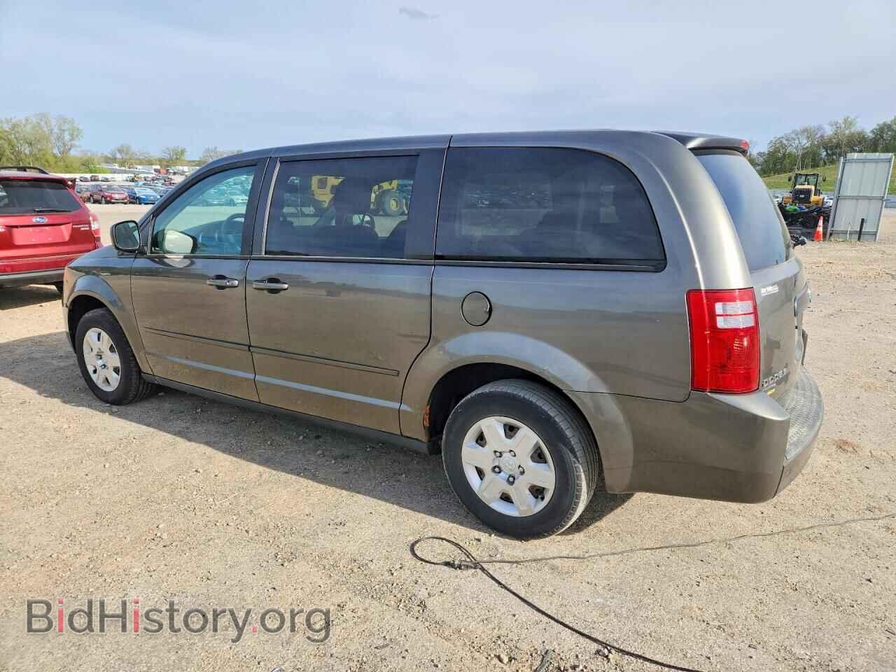 2010 DODGE CARAVAN - VIN: 2D4RN4DE0AR439263 - Photo 2