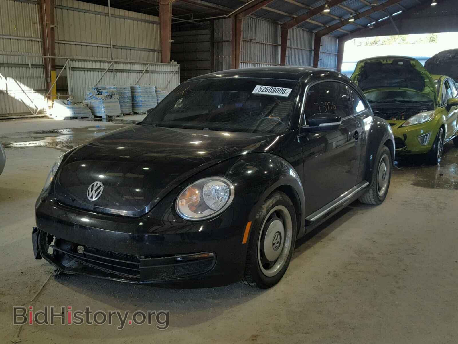 2012 VOLKSWAGEN BEETLE - VIN: 3VWJP7AT9CM663535 - Фото 2