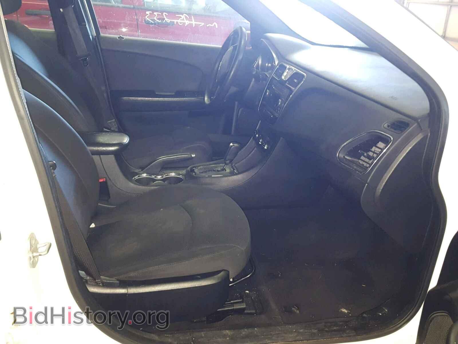 2012 CHRYSLER 200 - VIN: 1C3CCBAB7CN248631 - Фото 5