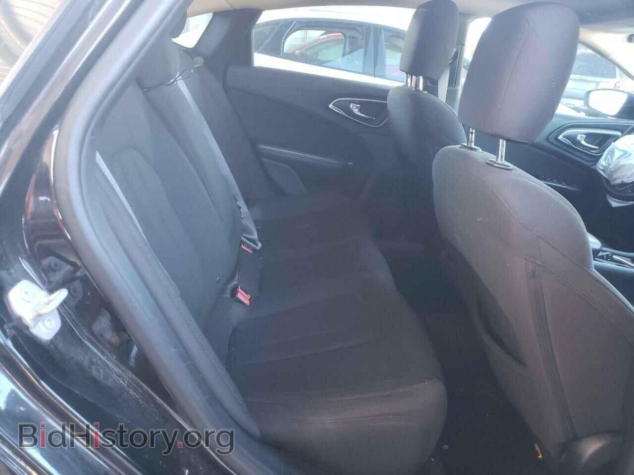 2015 CHRYSLER 200 - VIN: 1C3CCCAB7FN619281 - Фото 6