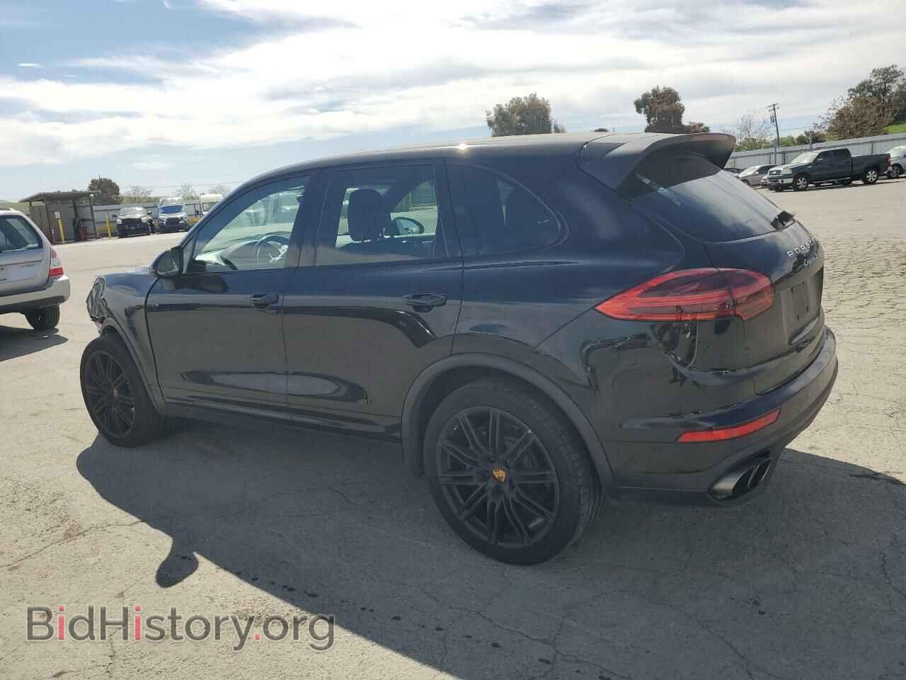 2017 PORSCHE CAYENNE - VIN: WP1AC2A2XHLA92055 - Фото 2
