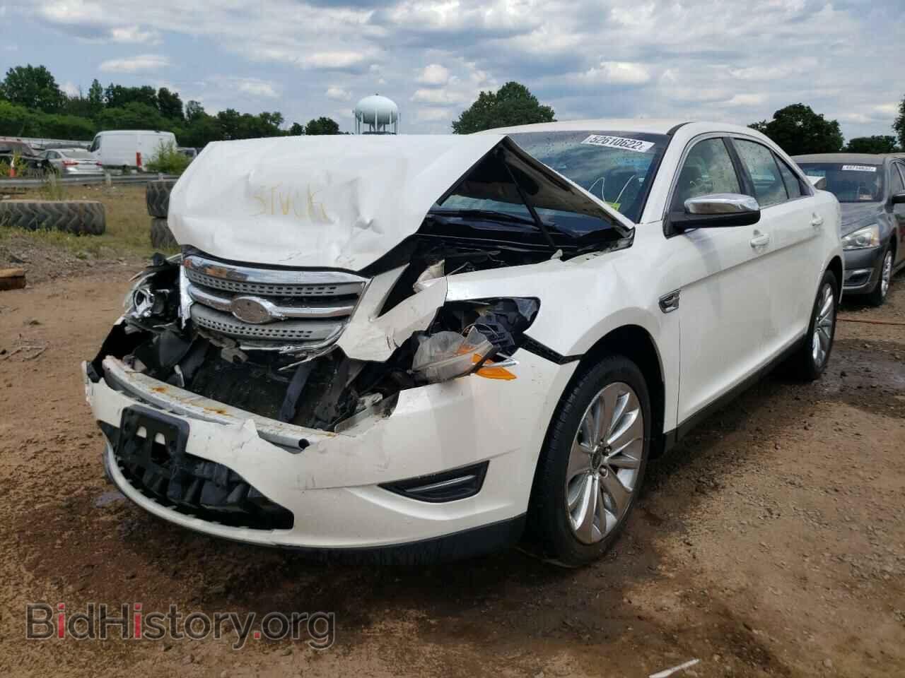 2010 FORD TAURUS - VIN: 1FAHP2FW9AG156185 - Фото 2