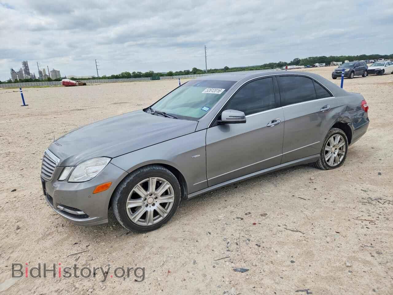 Photo WDDHF5KB1CA588699 - MERCEDES-BENZ E-CLASS 2012