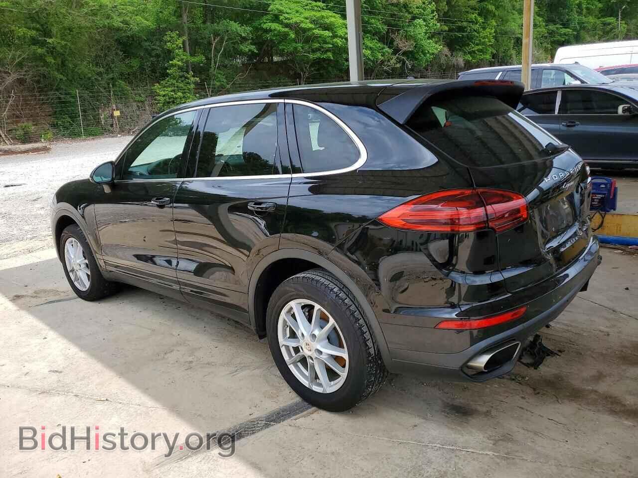 2016 PORSCHE CAYENNE - VIN: WP1AA2A26GKA09778 - Photo 2