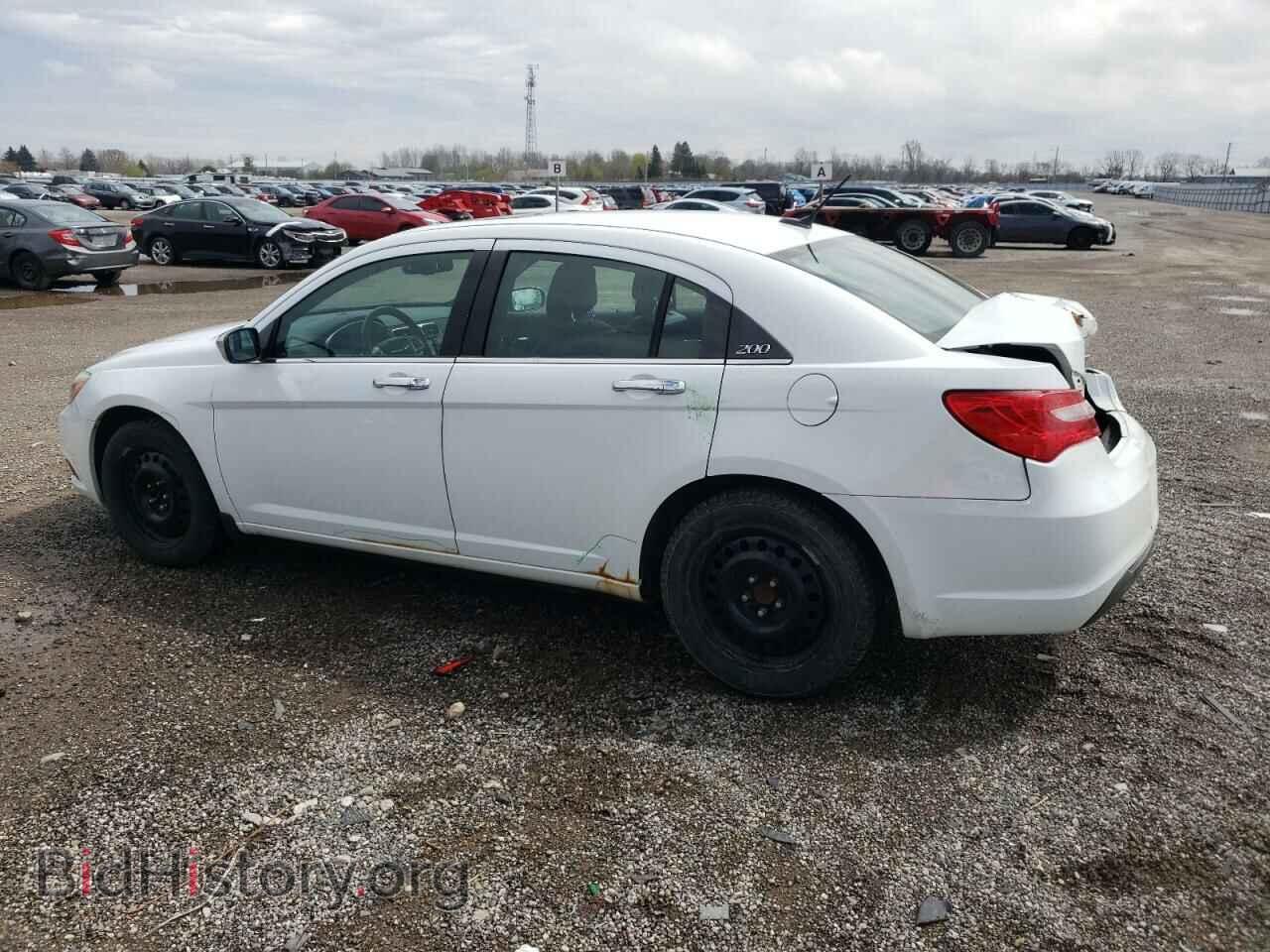 2014 CHRYSLER 200 - VIN: 1C3CCBCG2EN194361 - Фото 2