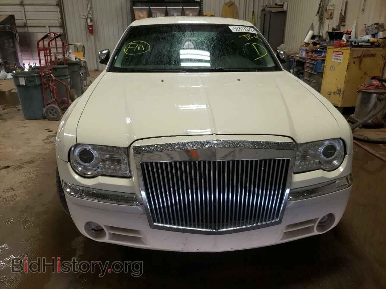 2010 CHRYSLER 300 - VIN: 2C3CA3CV1AH254174 - Фото 9