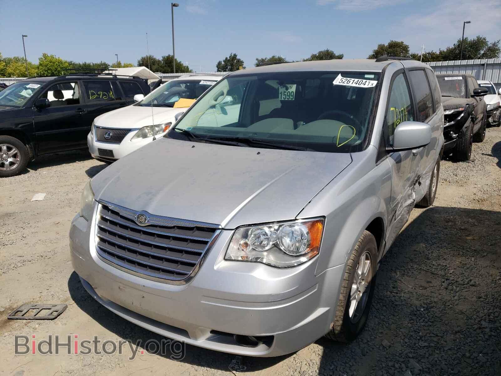 2010 CHRYSLER MINIVAN - VIN: 2A4RR5D11AR214848 - Фото 2