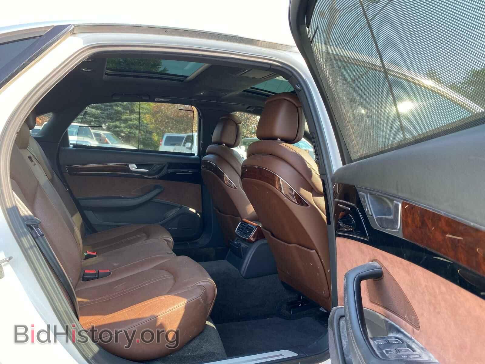 2011 AUDI A8 - VIN: WAURVAFD3BN019802 - Фото 6