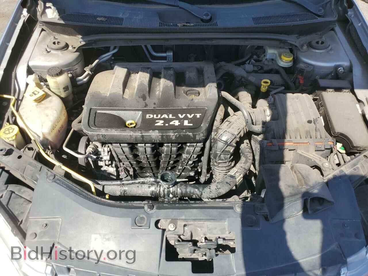 2013 CHRYSLER 200 - VIN: 1C3CCBAB8DN698435 - Фото 11