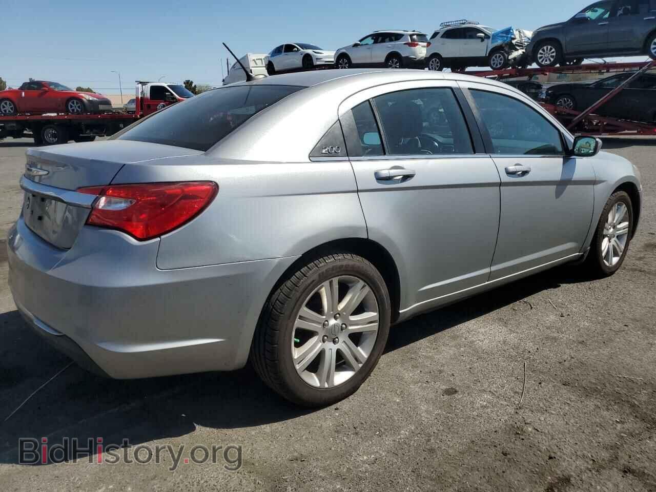 2013 CHRYSLER 200 - VIN: 1C3CCBAB8DN698435 - Фото 3