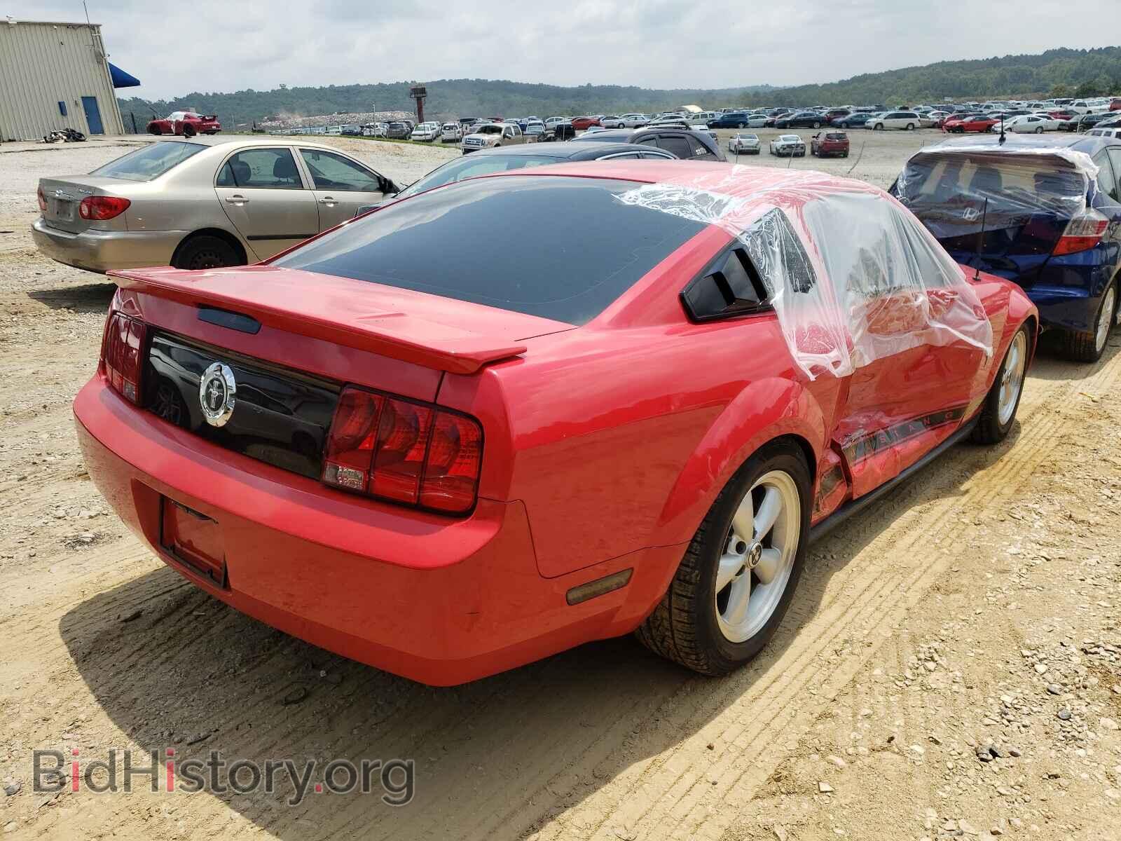 2007 FORD MUSTANG - VIN: 1ZVFT80NX75367686 - Фото 4