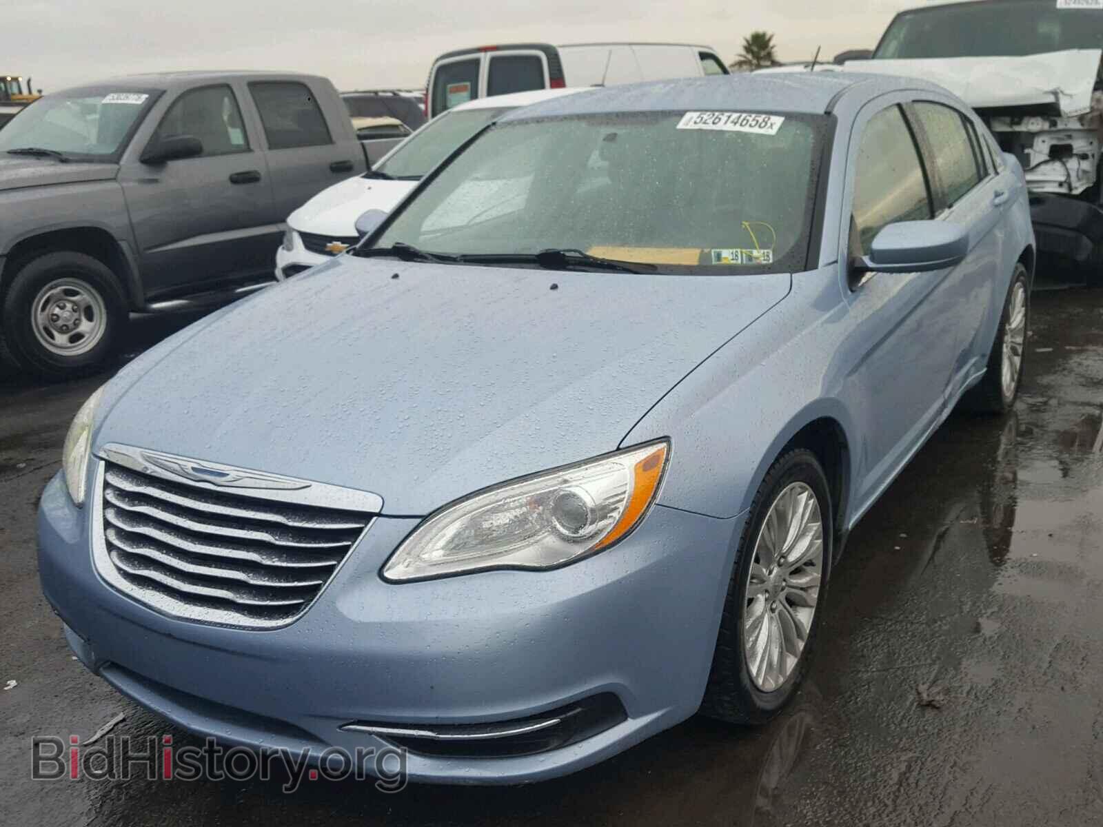 2012 CHRYSLER 200 - VIN: 1C3CCBAB9CN248825 - Фото 2