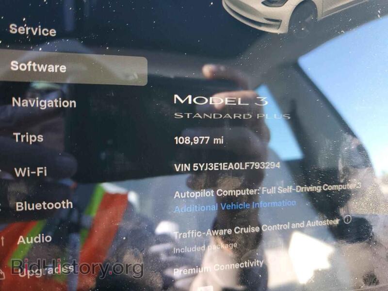 2020 Tesla MODEL 3 (VIN 5YJ3E1EA0LF793294) — photo 9 of 12