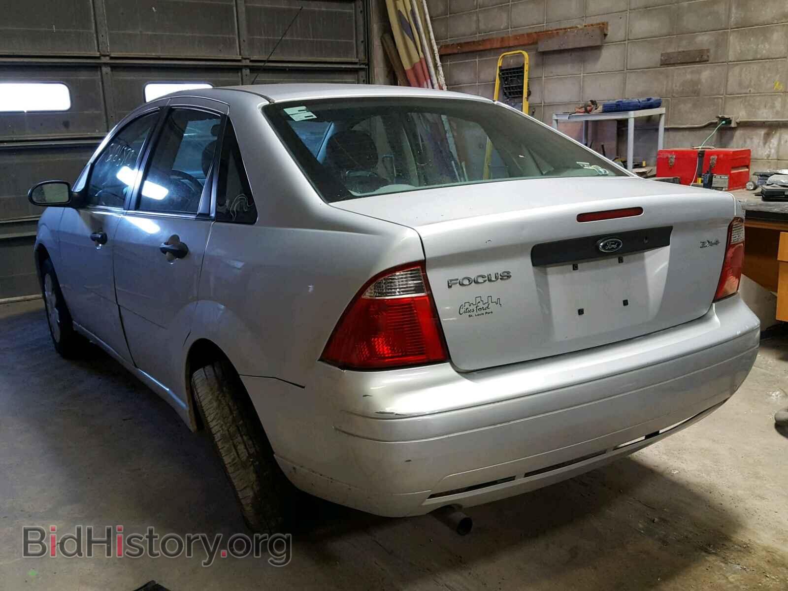 2005 FORD FOCUS - VIN: 1FAFP34N85W281584 - Фото 3