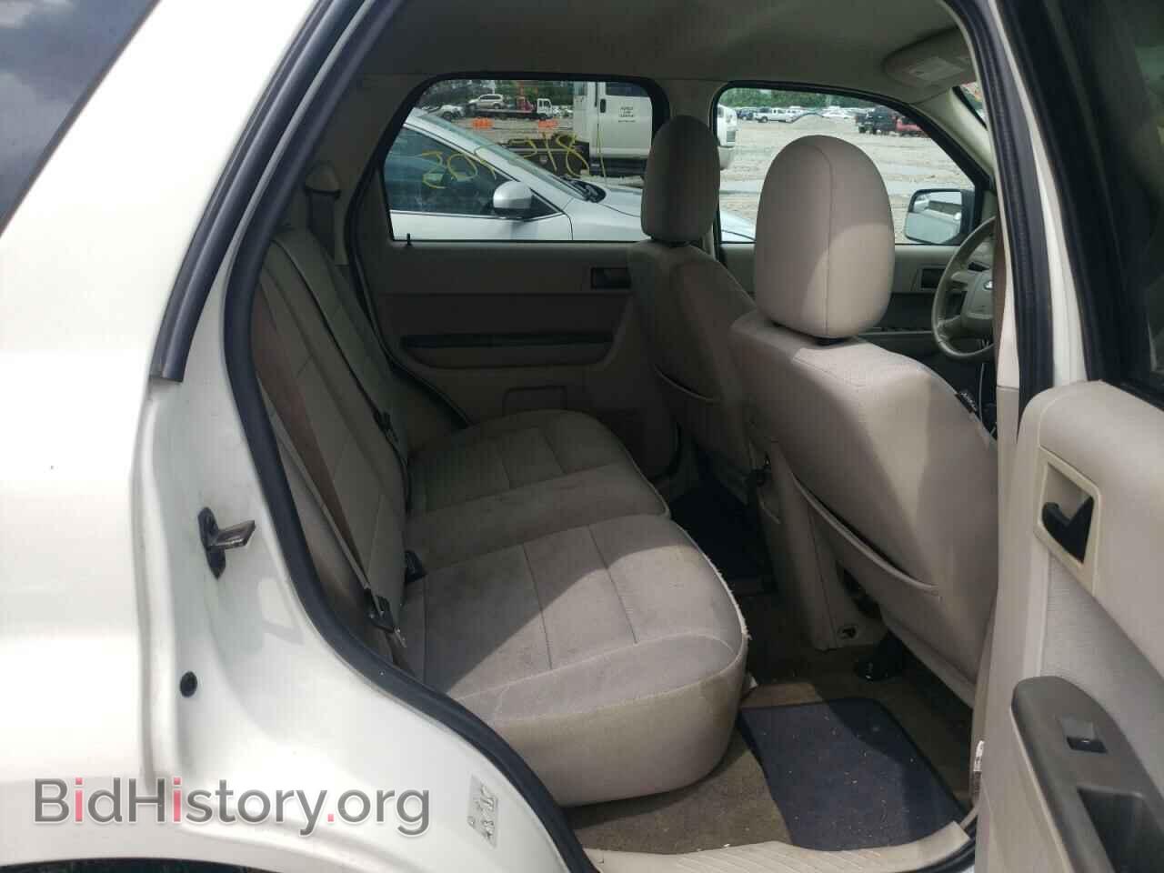 2011 FORD ESCAPE - VIN: 1FMCU9D71BKC11479 - Фото 6