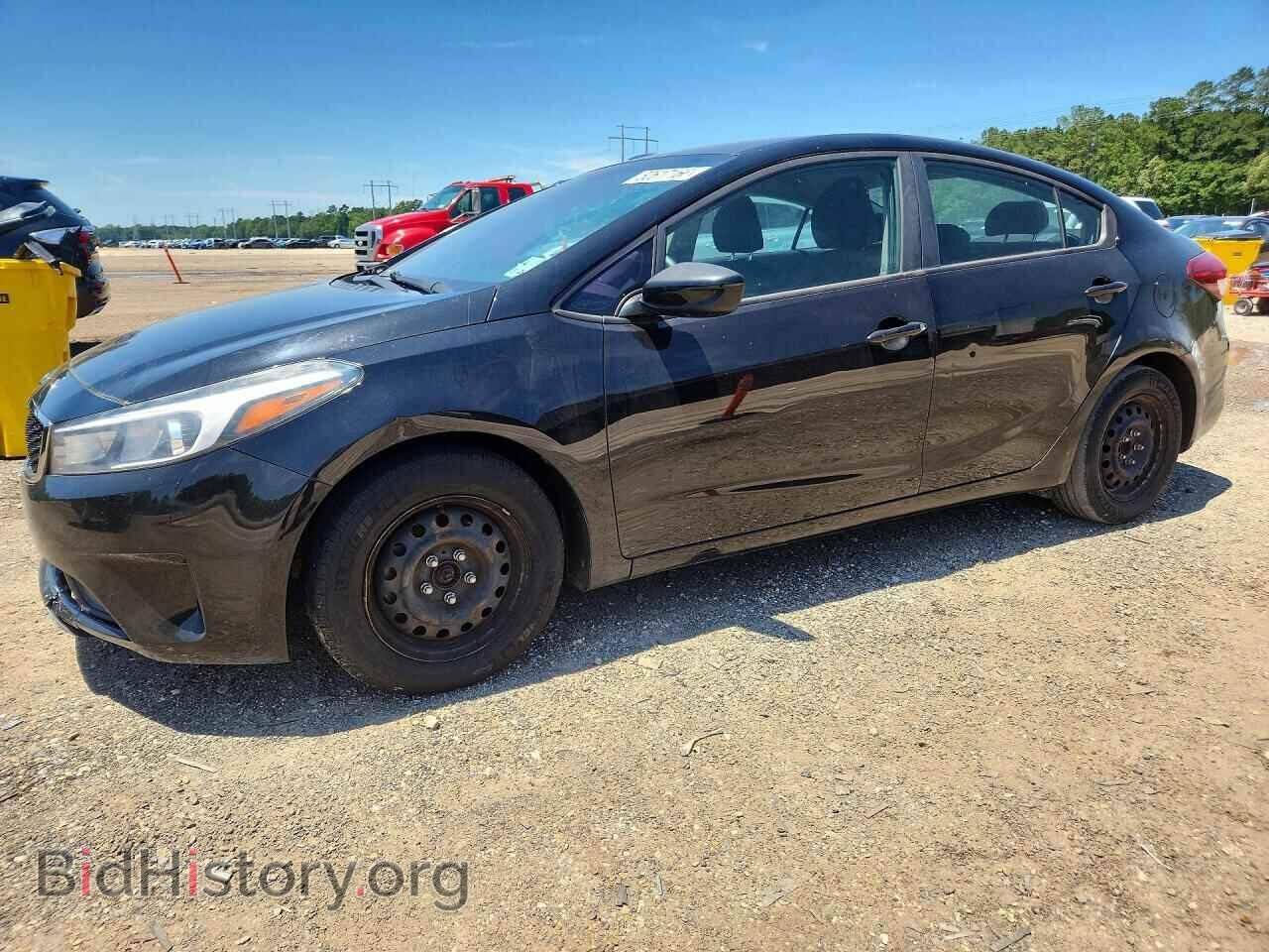 2017 KIA FORTE - VIN: 3KPFK4A78HE069996 - Photo 1