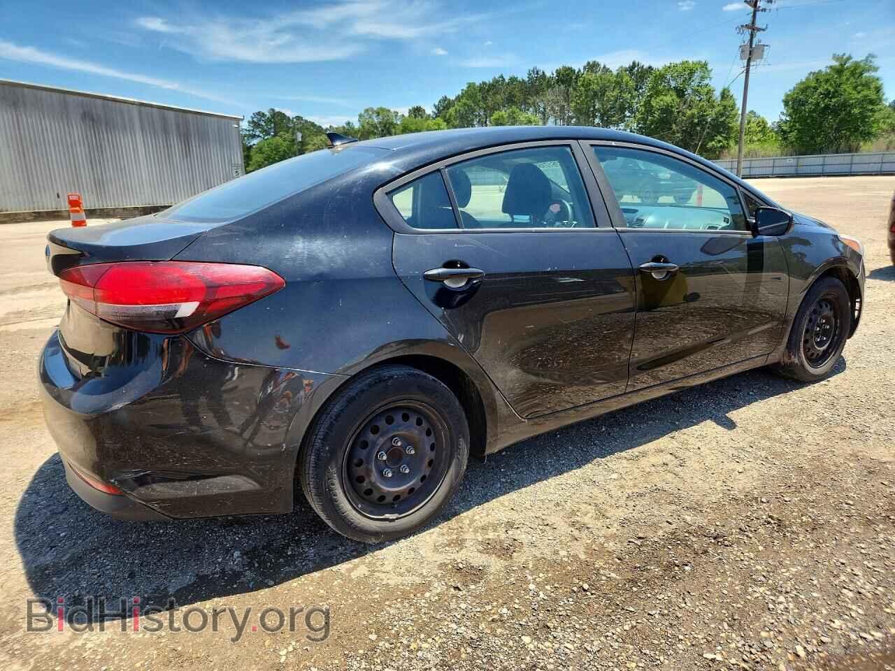 2017 KIA FORTE - VIN: 3KPFK4A78HE069996 - Photo 3