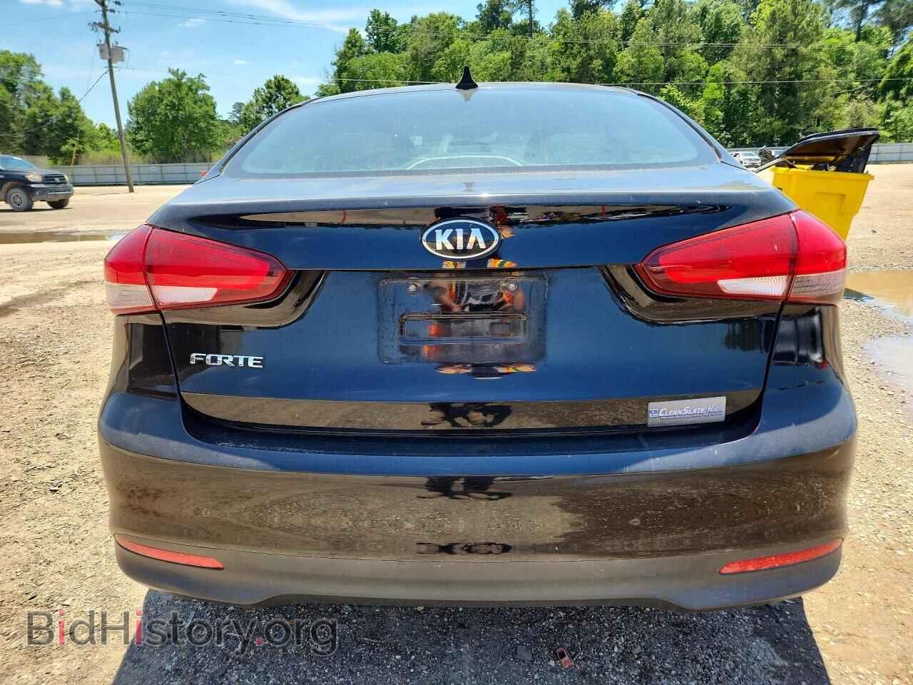 2017 KIA FORTE - VIN: 3KPFK4A78HE069996 - Photo 6