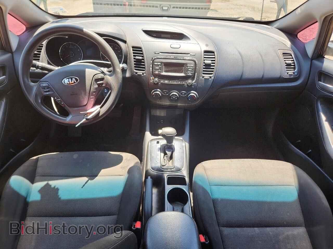 2017 KIA FORTE - VIN: 3KPFK4A78HE069996 - Photo 8