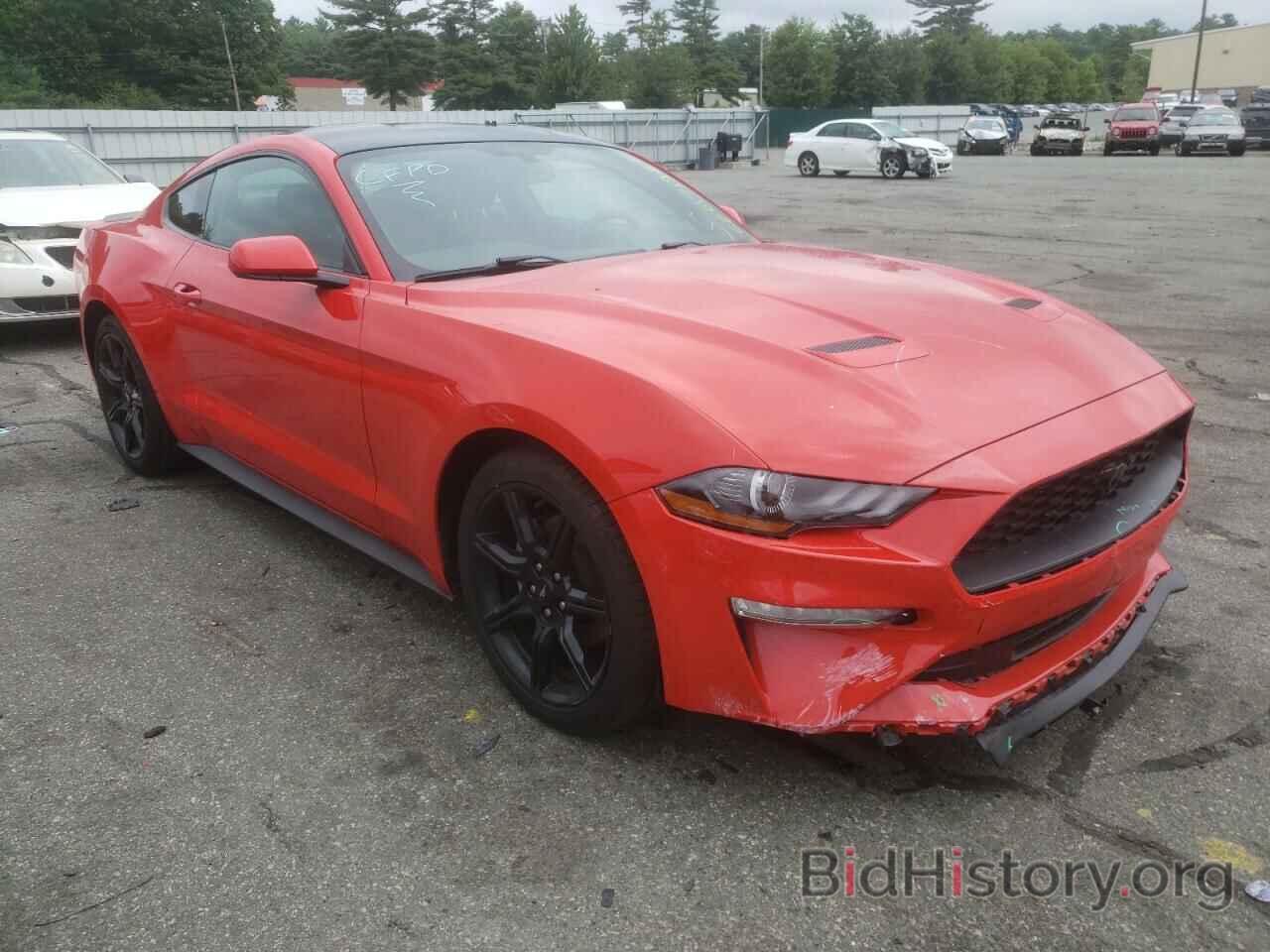 Photo 1FA6P8TH9J5185360 - FORD MUSTANG 2018