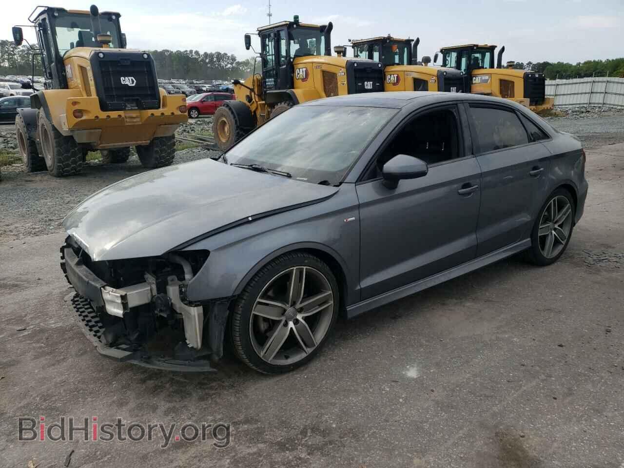 Фотография WAUA7GFF6G1111805 - AUDI A3 2016