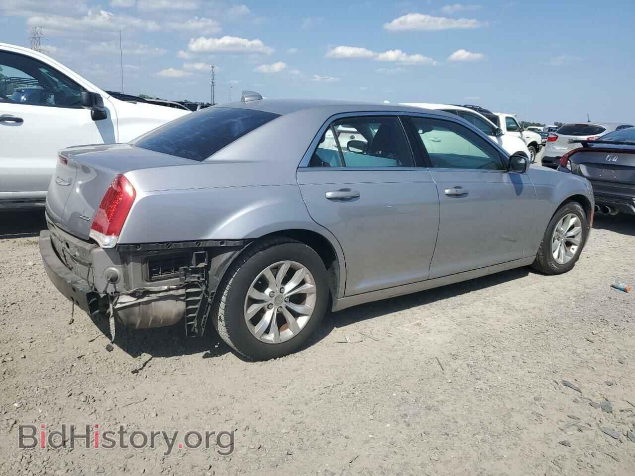 2015 CHRYSLER 300 - VIN: 2C3CCAAG1FH846488 - Фото 3