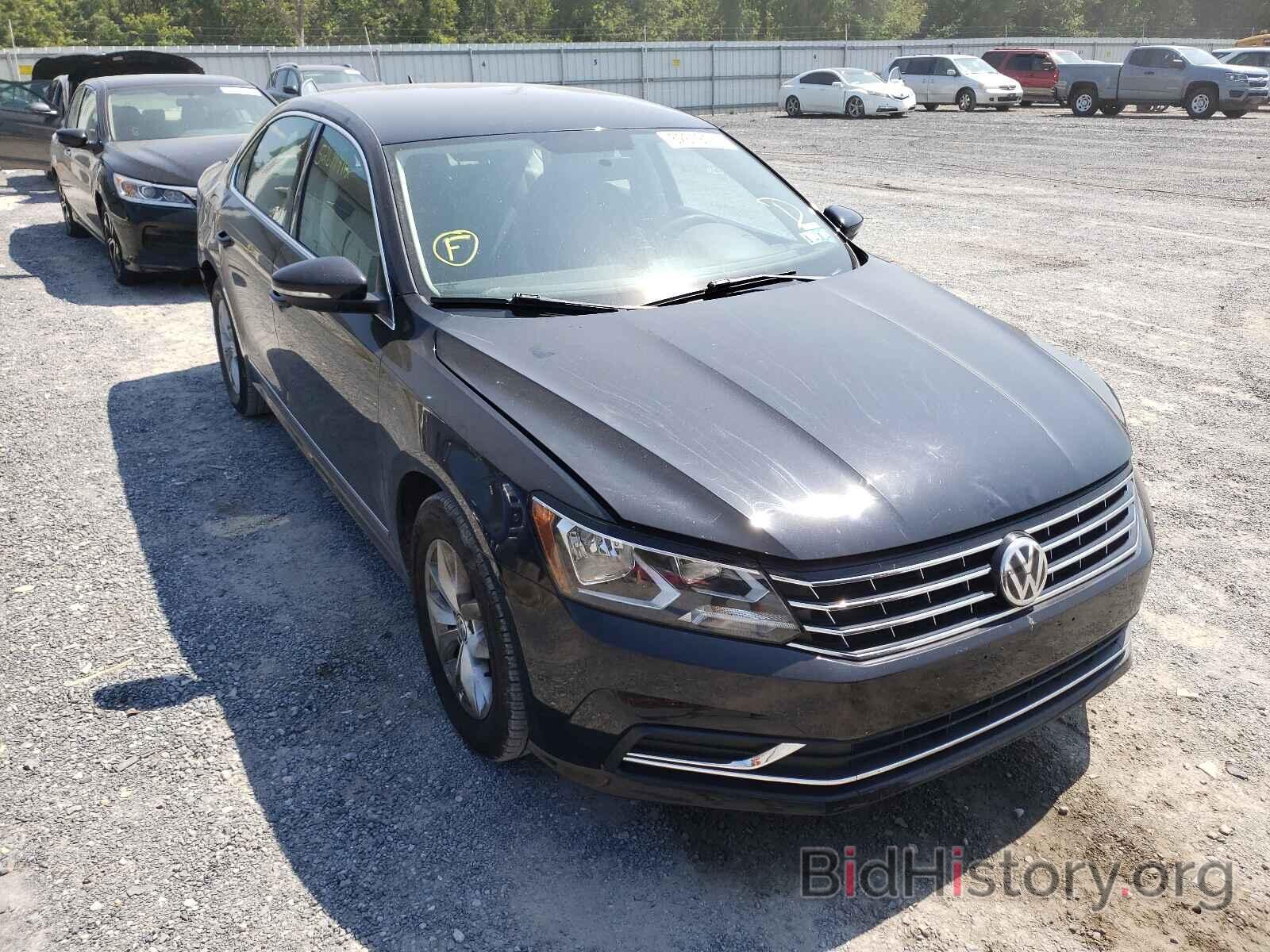 Фотография 1VWAT7A30HC014128 - VOLKSWAGEN PASSAT 2017