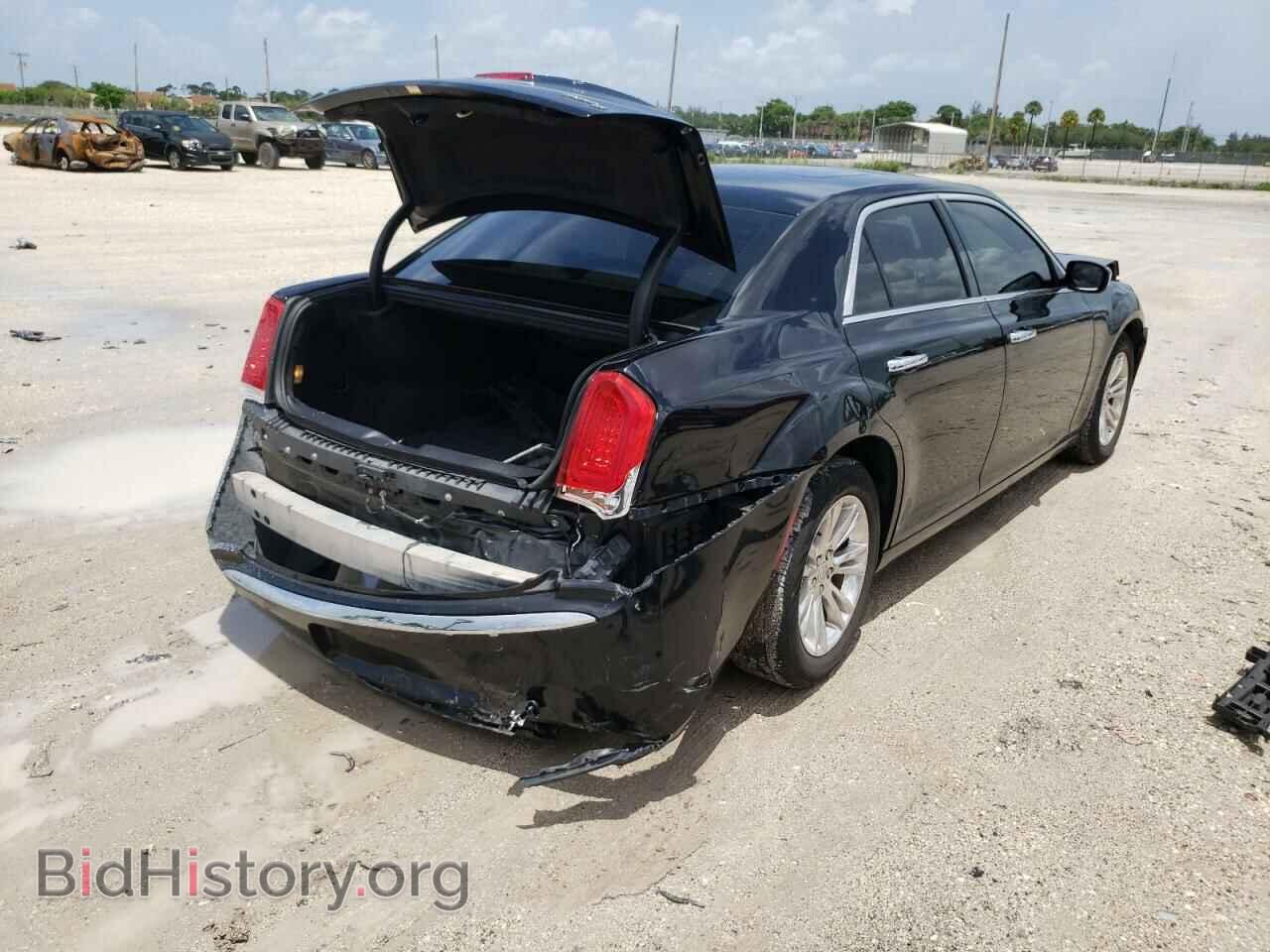 2016 CHRYSLER 300 - VIN: 2C3CCAEG3GH273234 - Фото 4