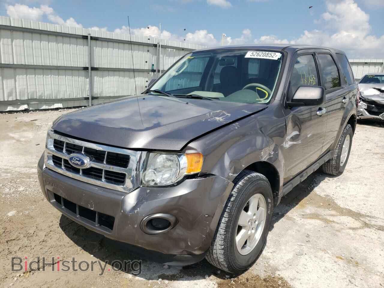 2011 FORD ESCAPE - VIN: 1FMCU0C79BKB22739 - Фото 2