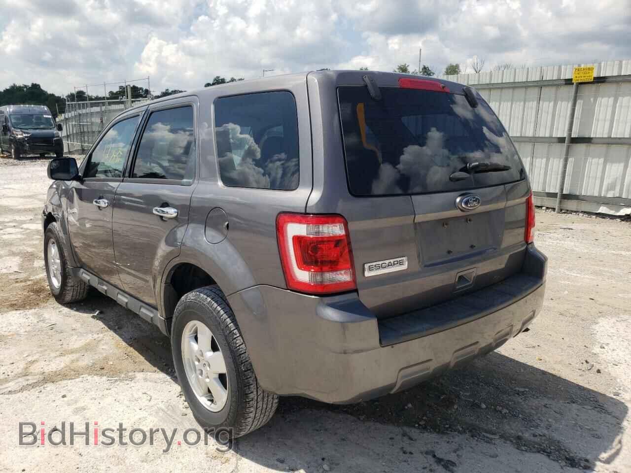 2011 FORD ESCAPE - VIN: 1FMCU0C79BKB22739 - Фото 3