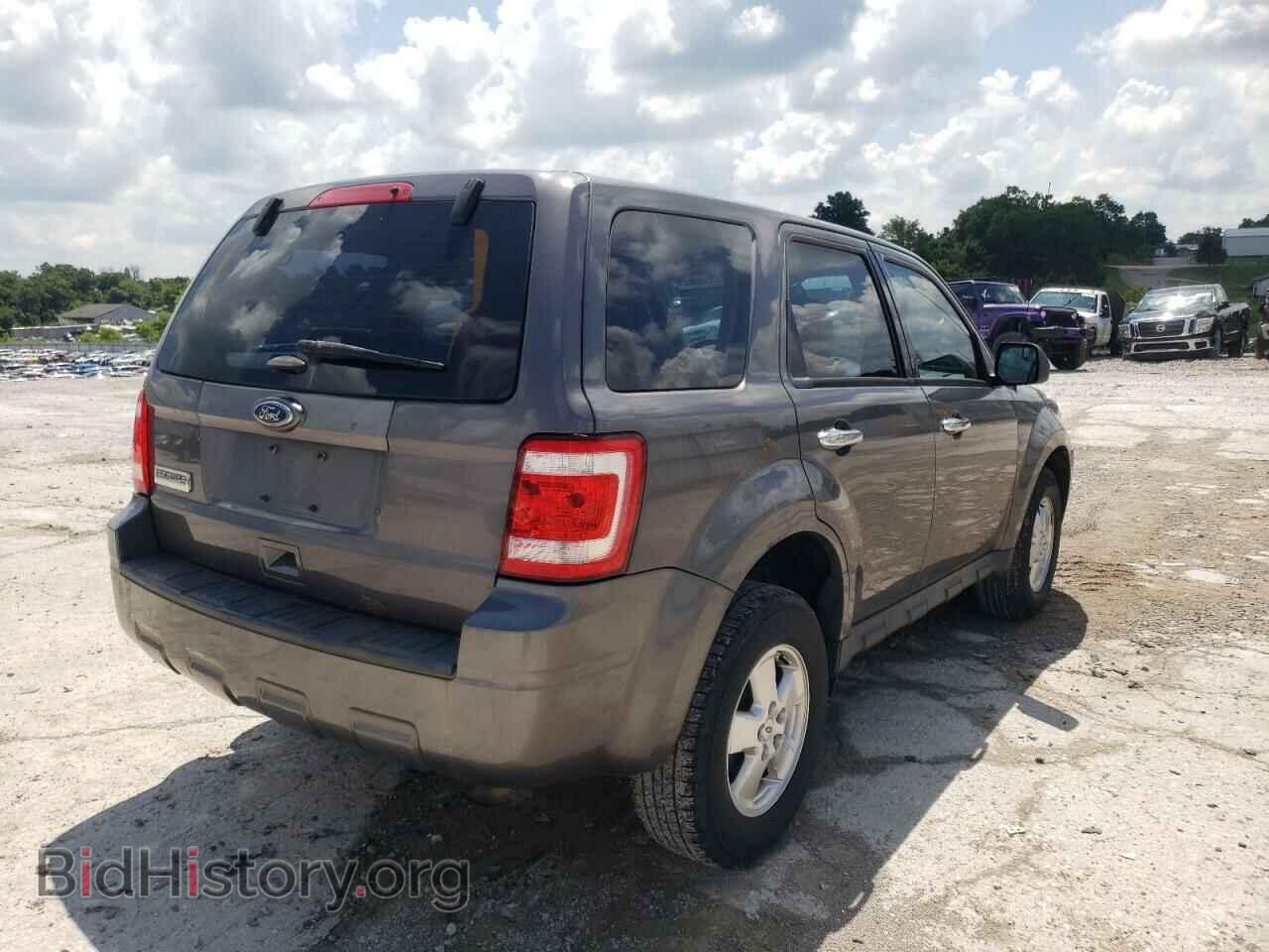 2011 FORD ESCAPE - VIN: 1FMCU0C79BKB22739 - Фото 4
