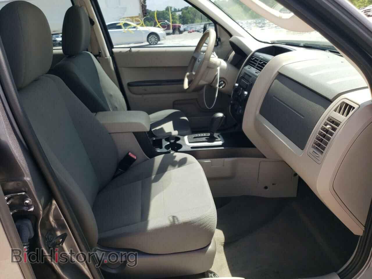 2011 FORD ESCAPE - VIN: 1FMCU0C79BKB22739 - Фото 5