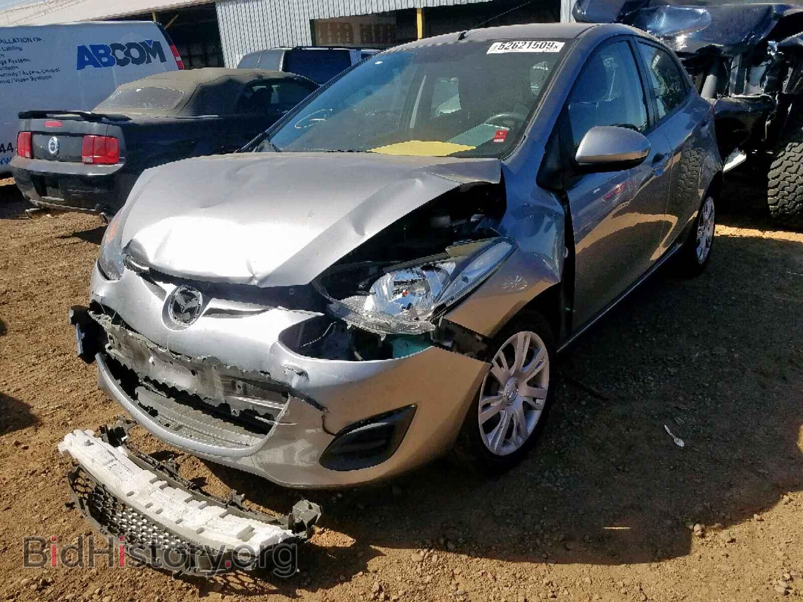 2014 MAZDA 2 - VIN: JM1DE1KZ3E0187004 - Photo 2