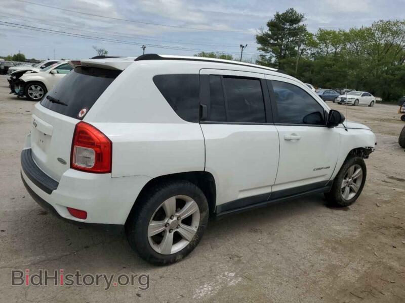2011 Jeep COMPASS (VIN 1J4NF1FB6BD197619) — photo 3 of 14