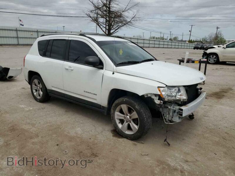 2011 Jeep COMPASS (VIN 1J4NF1FB6BD197619) — photo 4 of 14